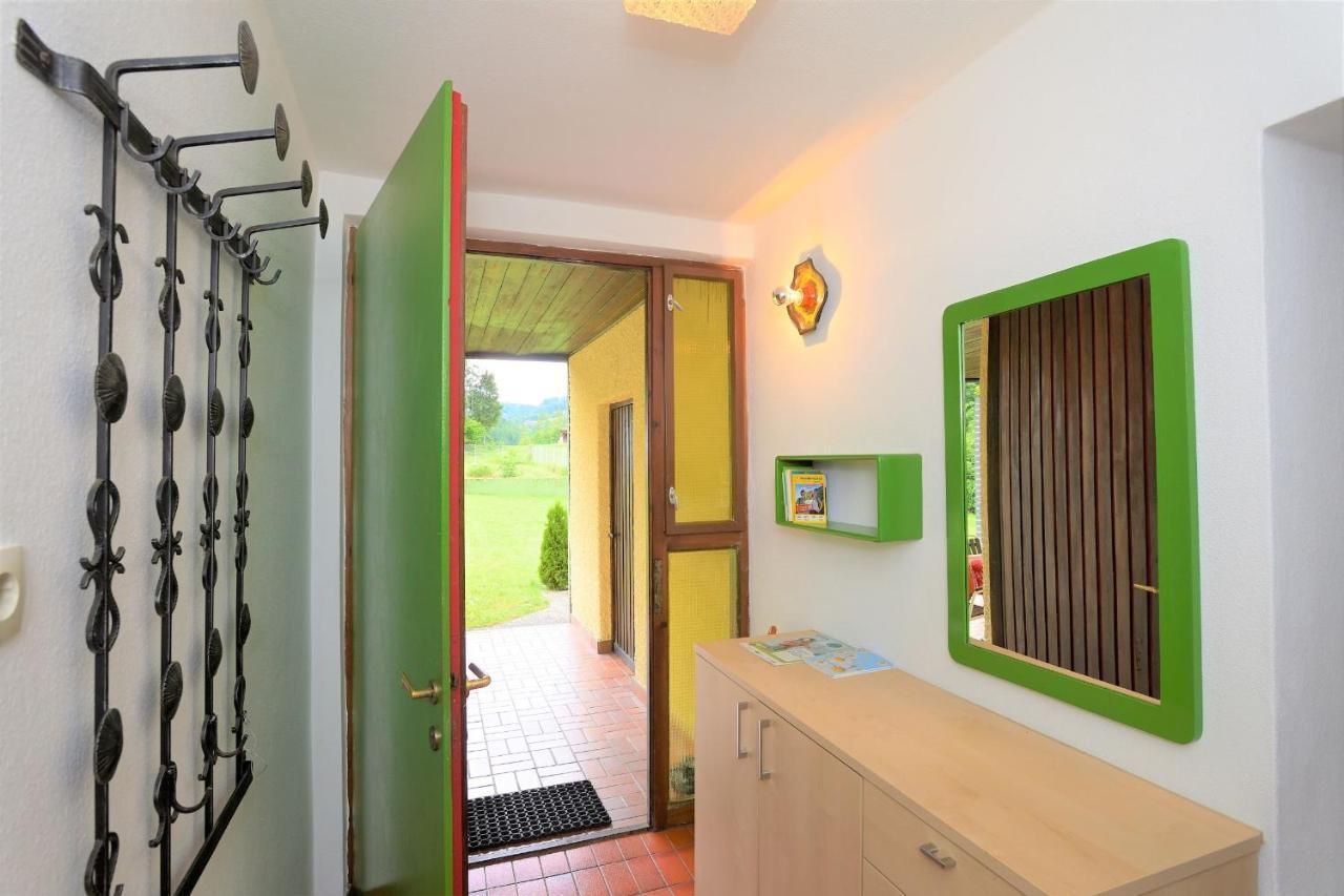 Ferienhaus Am Traunsee Mit Bergsicht เทราน์เคอร์เคน ภายนอก รูปภาพ
