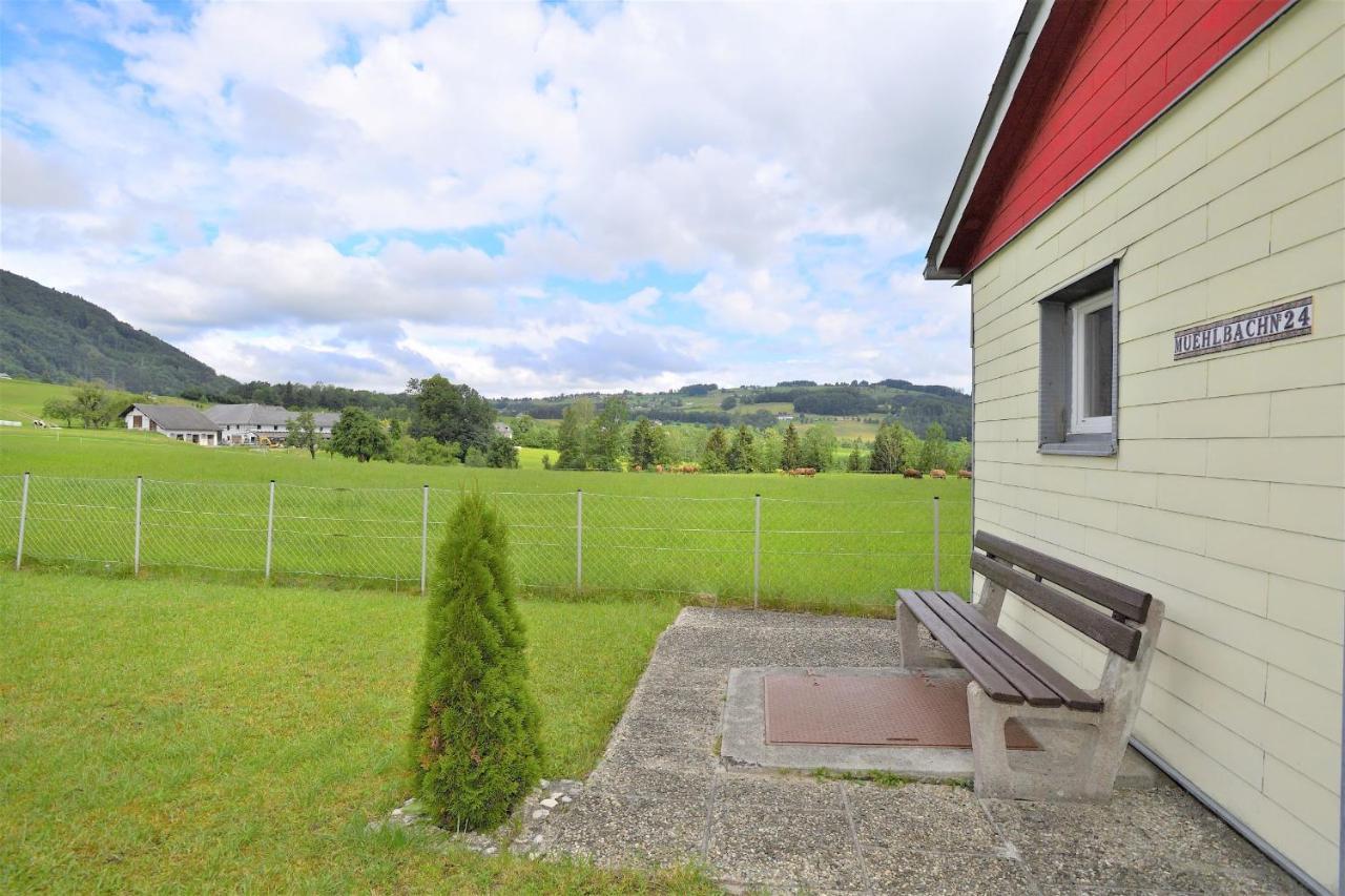 Ferienhaus Am Traunsee Mit Bergsicht เทราน์เคอร์เคน ภายนอก รูปภาพ